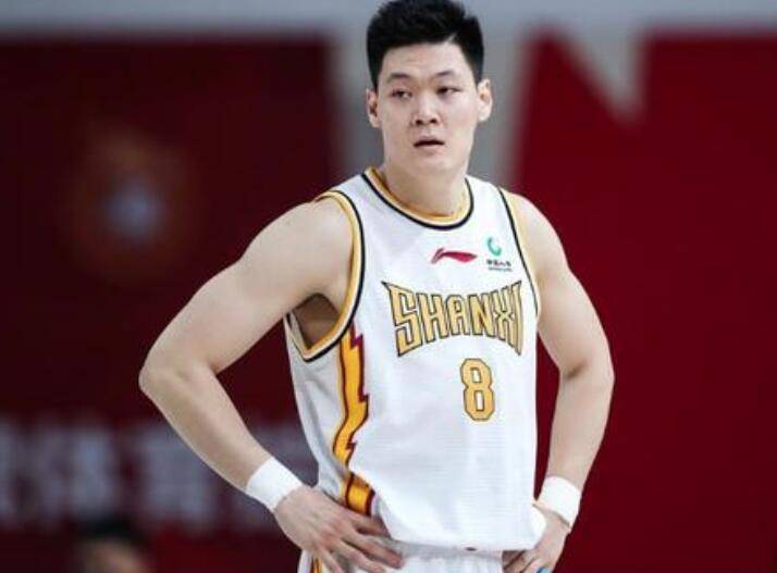 特伦特将要失去的比赛：皇家马德里的防守挑战（特伦特或缺阵数场，皇马防线迎来大考）