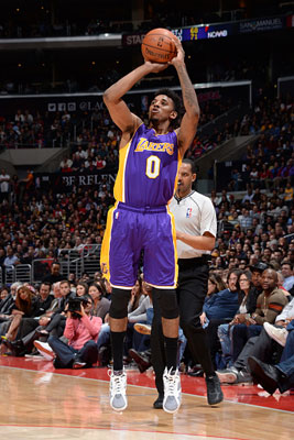 中超转会市场：广州队签下外援,（广州队完成外援签约：中超转会新进展）