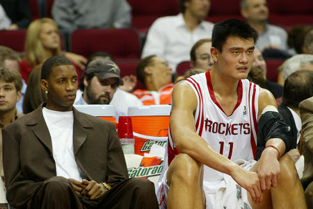 巴黎主帅战术受质疑（巴黎主教练战术引发质疑）