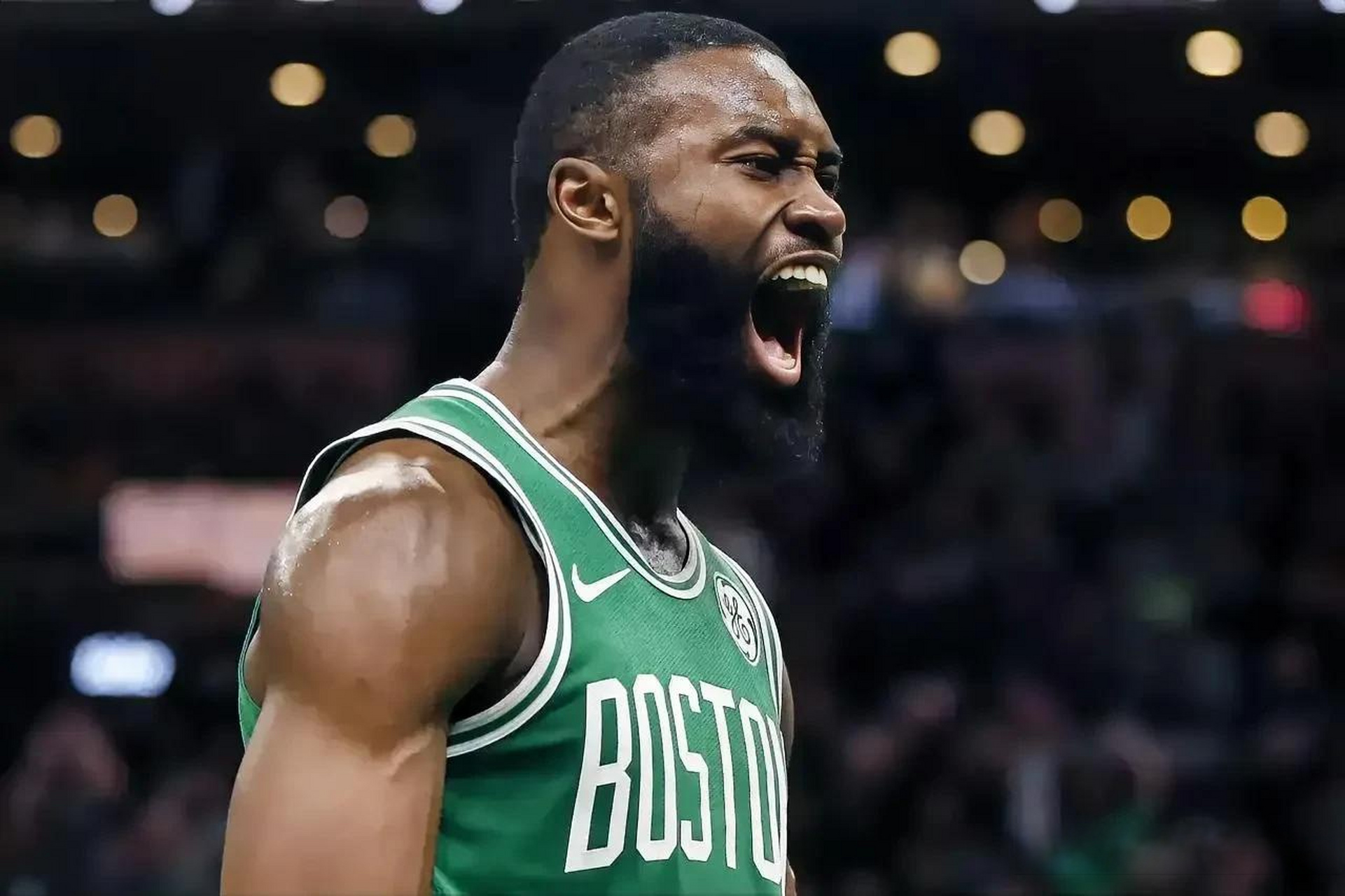 国安新援首秀进球锁定平局（国安新援首秀建功，确保球队战平）