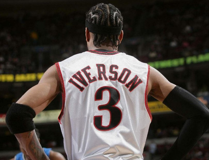 利物浦欧冠客场取分战平马竞（欧冠客场战平马竞，利物浦收获一分）